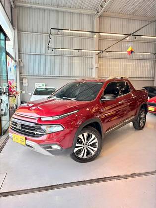 FIAT TORO 2.0 16V TURBO DIESEL VOLCANO 4WD AT9 FIAT TORO 2.0 16V TURBO DIESEL VOLCANO 4WD AT9